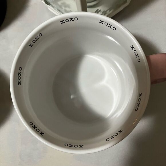 Just A Little Love Note XOXO Coffee Mug Ceramic Pink Typewriter 20 oz Nib - Picture 7 of 9